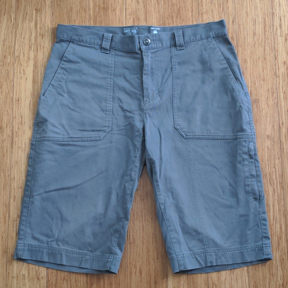 Men's Mountain Hardware shorts